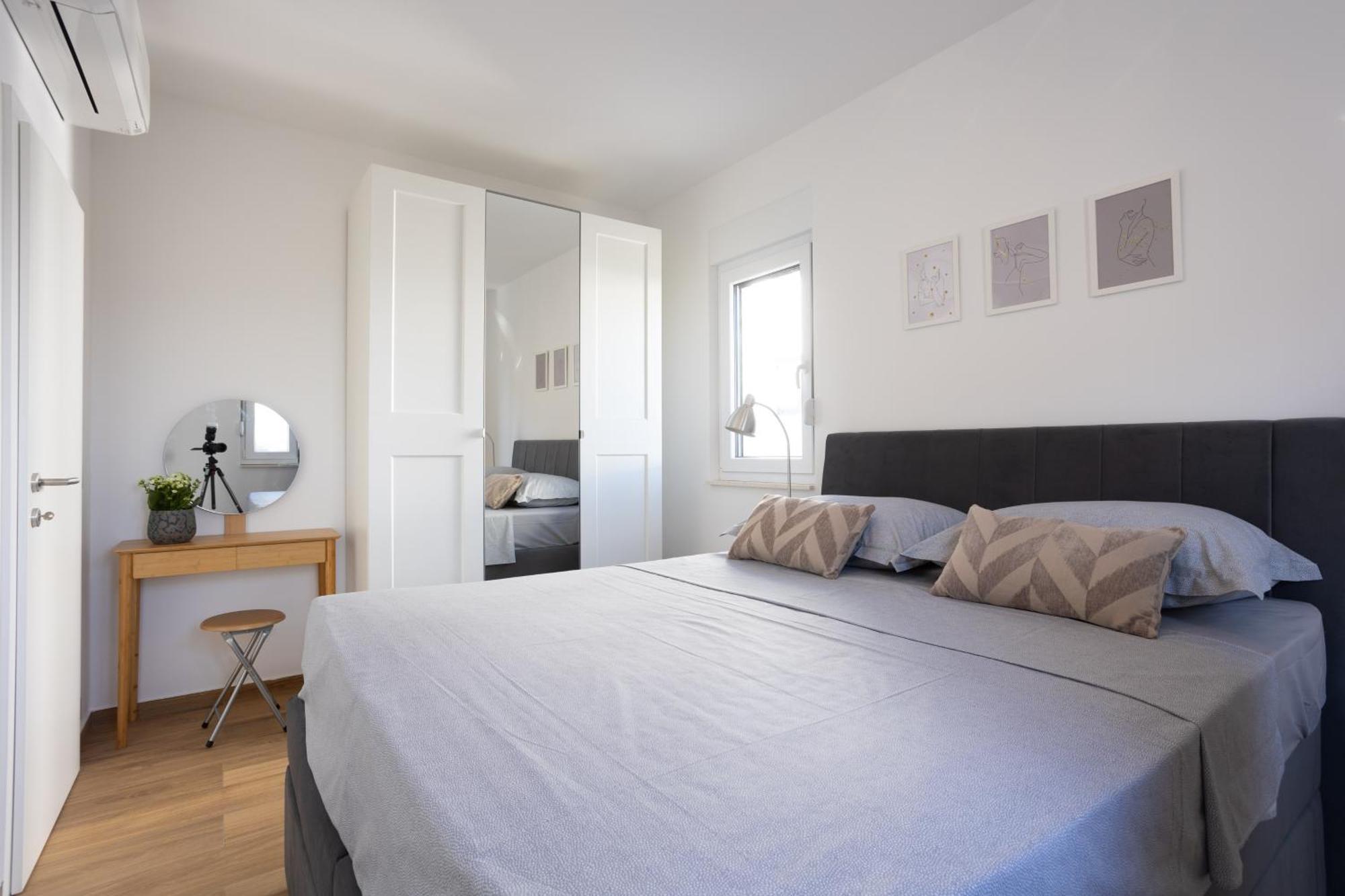 Appartement La Petit à Trogir Extérieur photo